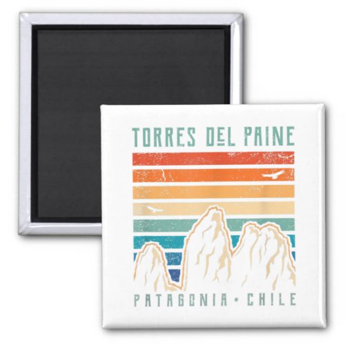 Torres del Paine T Shirt Retro Chile Mountain Hiki Magnet