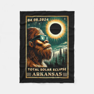 Total Solar Eclipse Arkansas - Bigfoot Eclipse Gle Fleece Blanket