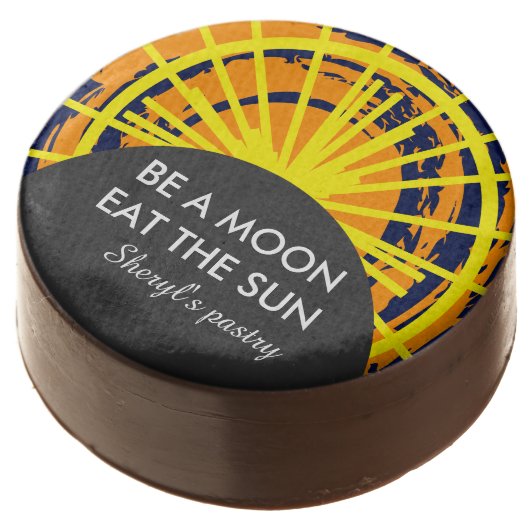 Total solar eclipse funny customizable chocolate dipped oreo (Angled)