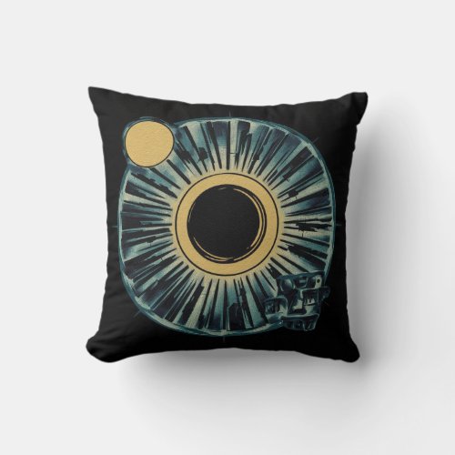 TOTAL SOLAR ECLIPSE OHIO APRIL THROW PILLOW