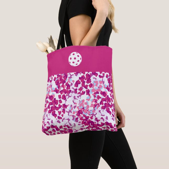 Tote Pink Camo  Bag (Close Up)