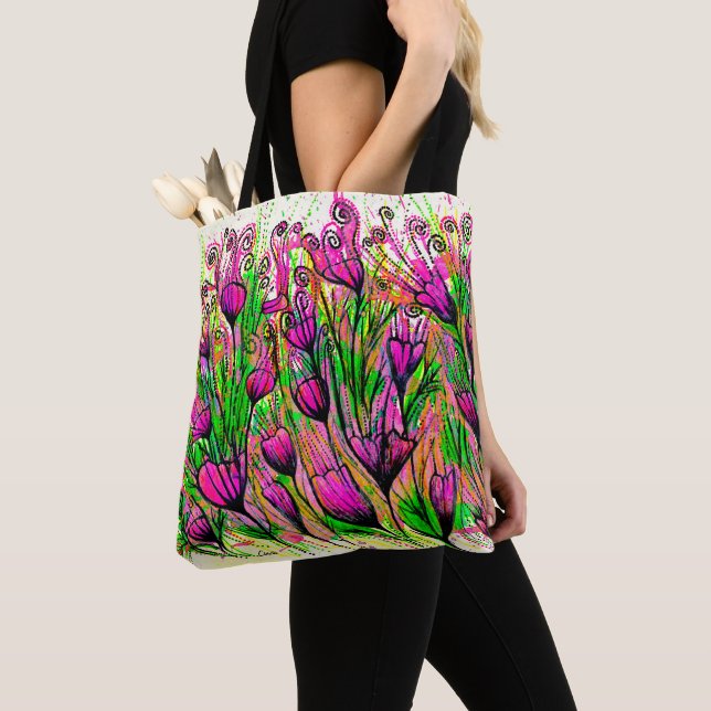 Tote with pink flowers bag (Close Up)