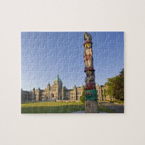 Totem pole at the Parliament building in Jigsaw Puzzle