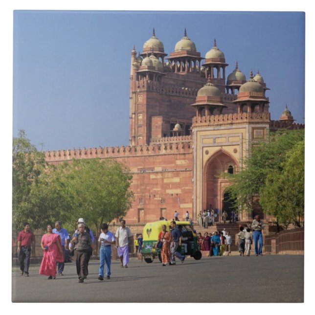 Tourists in front of Fatehpur Sikri, in the Tile (Front)