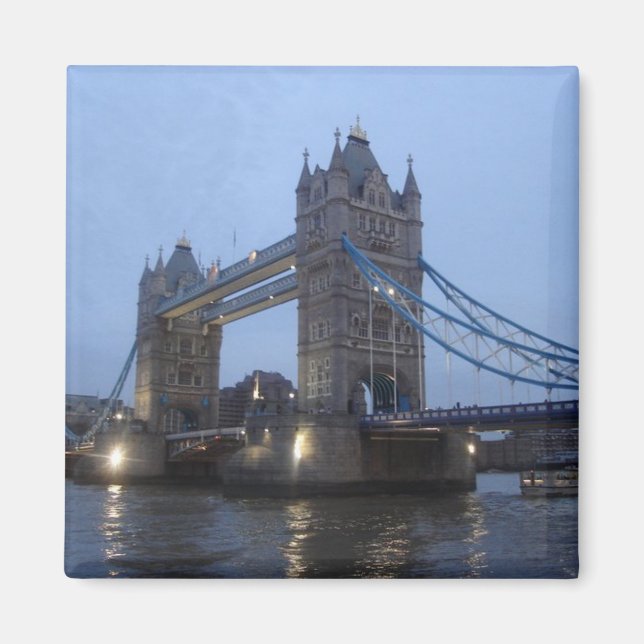Tower Bridge magnet (Front)