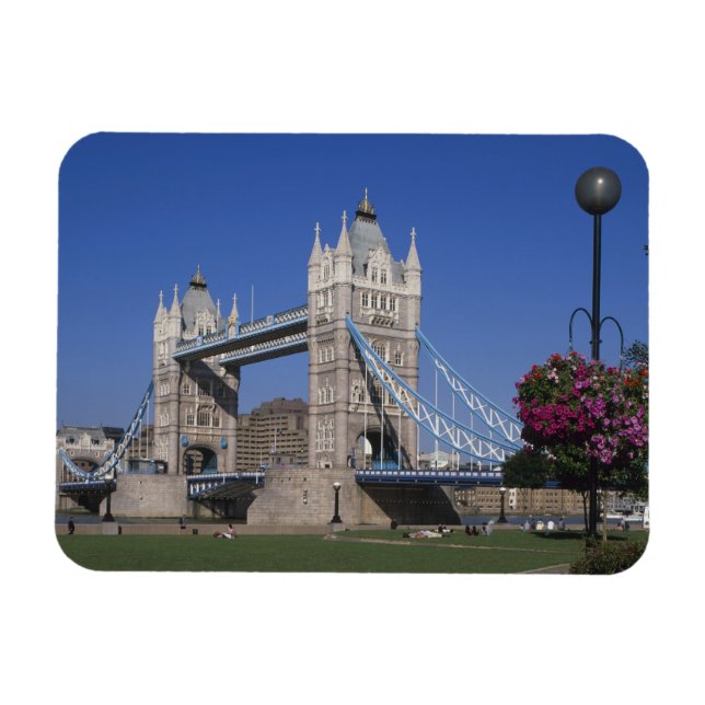 Tower Bridge, River Thames, London, England Magnet (Horizontal)