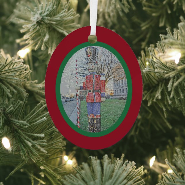 TOY SOLDIER / NUTCRACKER  FIGURE METAL ORNAMENT (Insitu)