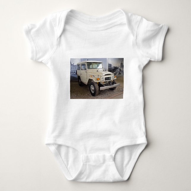 Toyota Land Cruiser BJ40 Baby Bodysuit (Front)