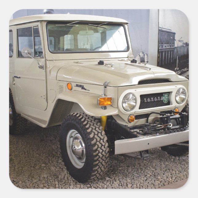 Toyota Land Cruiser BJ40 Square Sticker (Front)