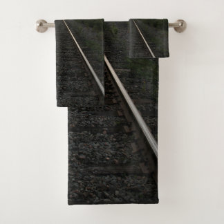 Tracks Through the Trees Bath Towel Set