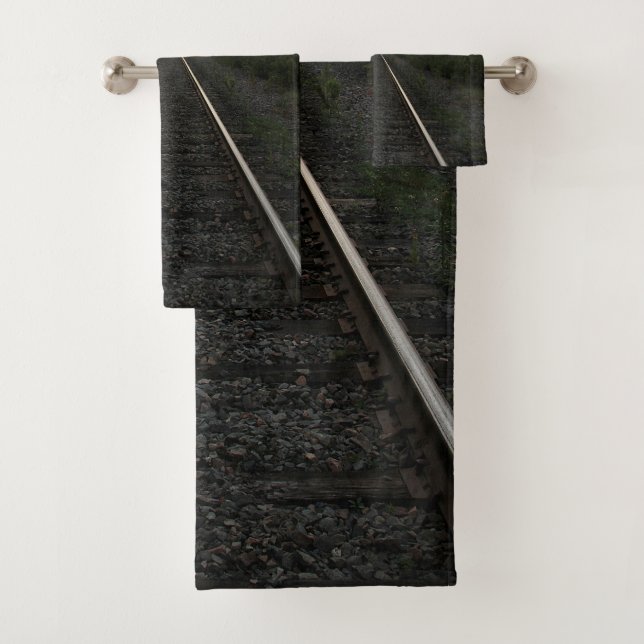 Tracks Through the Trees Bath Towel Set (Insitu)