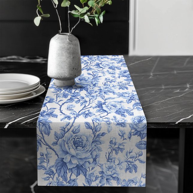 Traditional Blue Toile Roses Floral Table Runner (Traditional Blue Toile Roses Floral Table Runner)