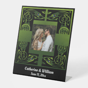 Traditional Green Irish Celtic Design     Pedestal Sign