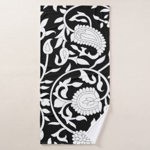 Traditional indian paisley pattern on black and wh bath towel