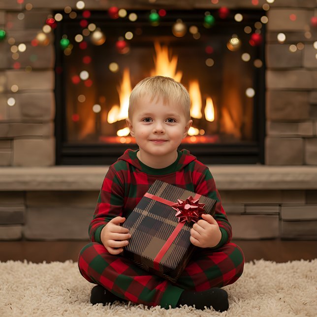 Traditional Tartan Pattern Wrapping Paper (Creator Uploaded)