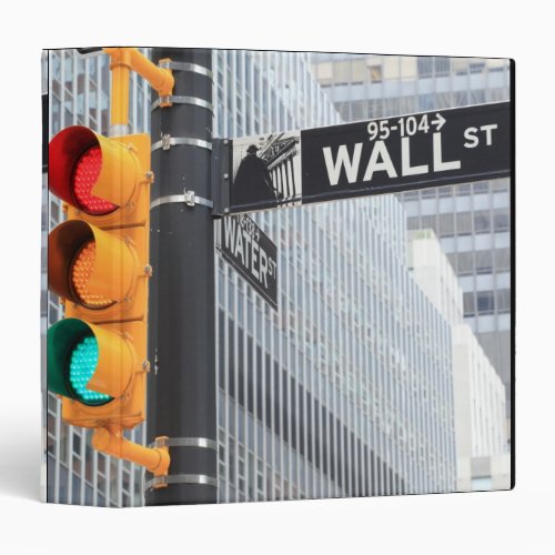 Traffic Light and Wall Street Sign 3 Ring Binder