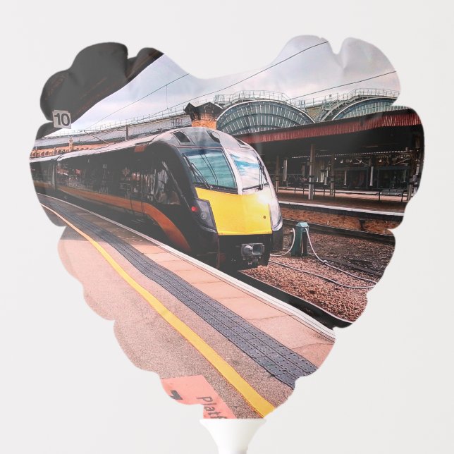 Train at the station balloon (Front)