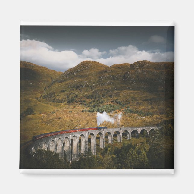 Train on a Glenfinnan Viaduct, Scotland Magnet (Front)