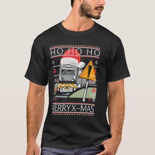 Train with Christmas Hat Steam Train Train Driver T_Shirt