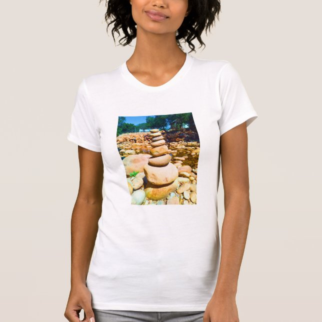 Tranquil Balancing Rocks - Eester Rivier T-shirt (Front)