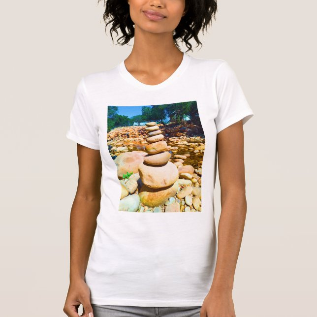 Tranquil Balancing Rocks - Eester Rivier T-shirt (Front)