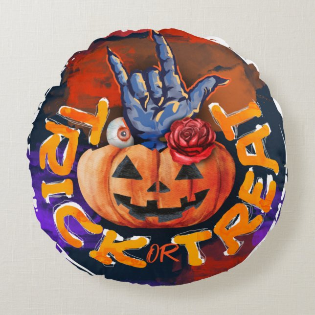 Treak or Treat Scary Halloween Pumpkin  Round Pillow (Front)