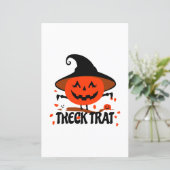 Treck Trat Pumpkin Smiling (Standing Front)