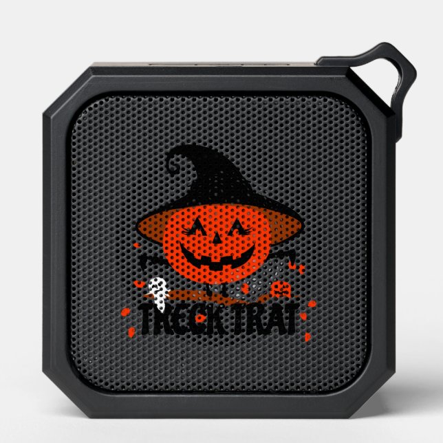 Treck Trat Pumpkin Smiling Bluetooth Speaker (Front)