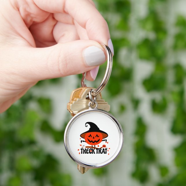 Treck Trat Pumpkin Smiling Keychain (Hand)