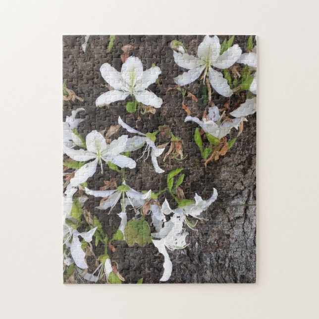 Tree flowers jigsaw puzzle (Vertical)
