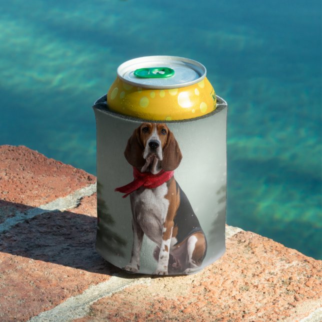 Treeing Walker Coonhound Dog in Snow Christmas Can Cooler (In Situ Pool)