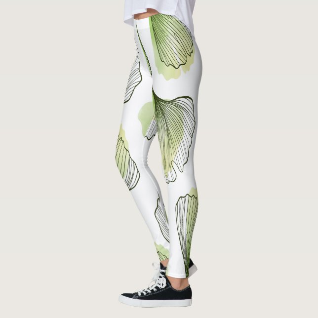 trend trendy fall fashion women trendy queen hoodi leggings (Left)