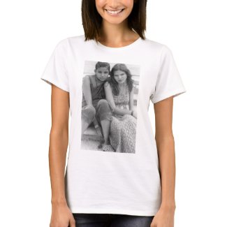Trending T-shirt featuring black-and-white photo