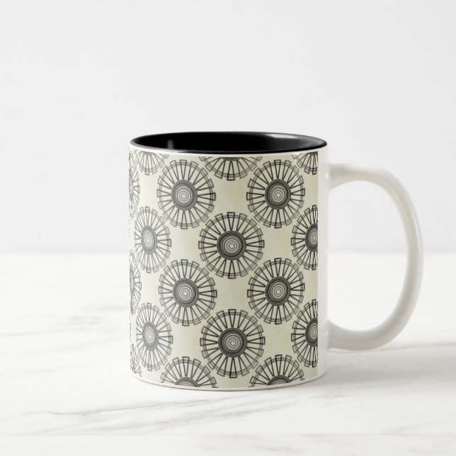 Trendsetter Mug, Ivory Two-Tone Coffee Mug (Right)