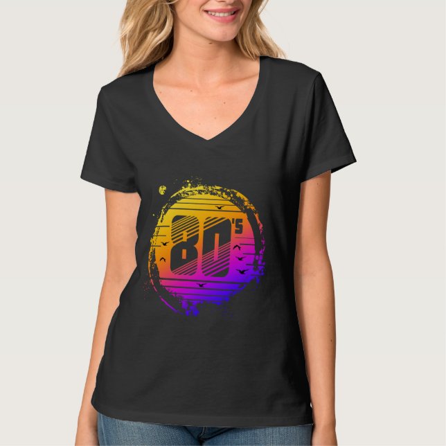 trendy 80's vintage  T-Shirt (Front)