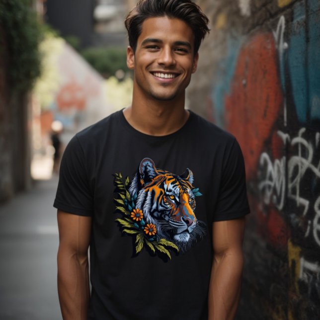 Trendy Bengal Tiger Head Design-Realistic Big Cat T-Shirt (Creator Uploaded)