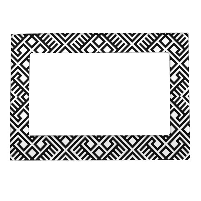 Trendy Black and White Geometric Pattern Magnetic Frame (Front)