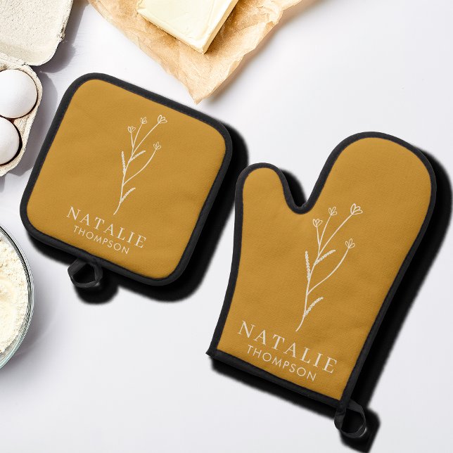 Trendy Boho Chic Minimalist Custom Mustard Yellow Oven Mitt & Pot Holder Set (Creator Uploaded)