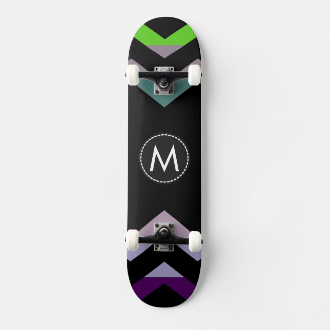 Trendy Chic Chevron Stripes Pattern #7 Skateboard Deck (Front)