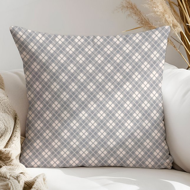 Trendy Coral Tartan Pillow Modern Cozy Vibe (Trendy Coral Tartan Pillow Modern Cozy Vibe)