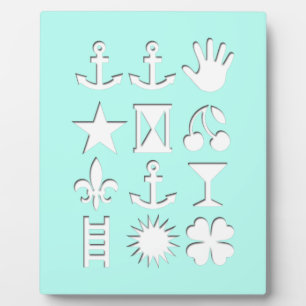 trendy Design Plaque