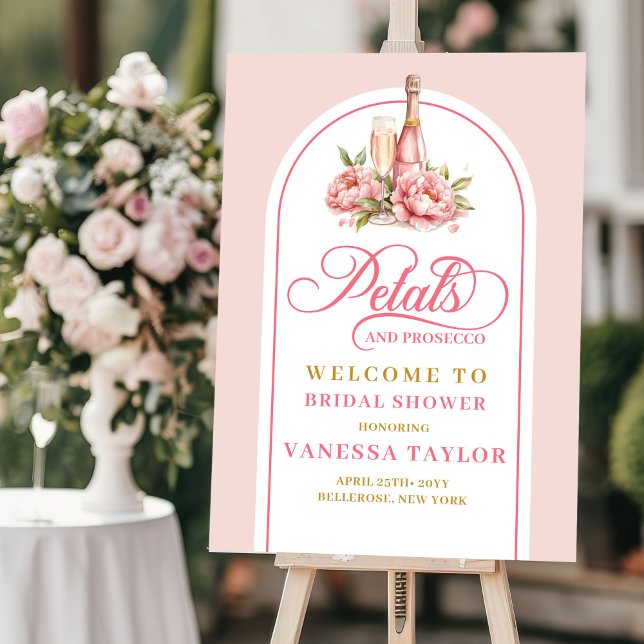 Trendy gold petals and prosecco welcome board (Trendy gold petals and prosecco welcome board)