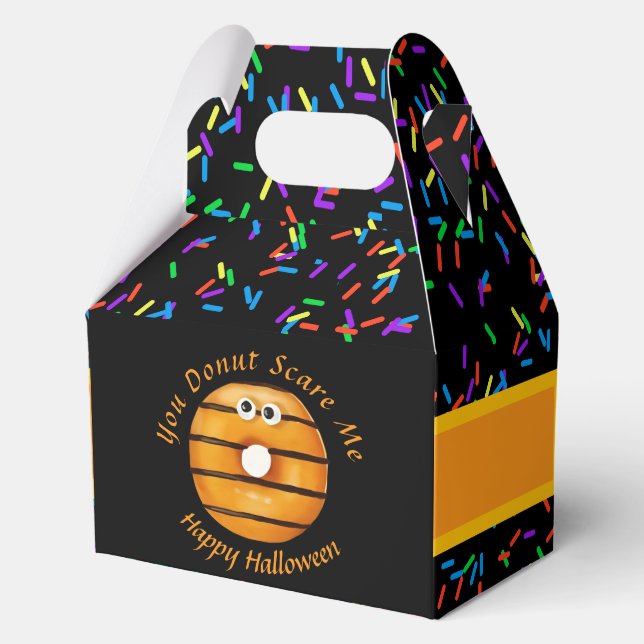 Trendy Halloween Spooky Orange Monster Eyes Donut  Favor Boxes (Front)