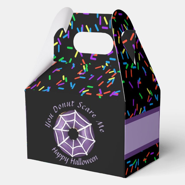 Trendy Halloween Spooky Purple Web Donut Party Favor Boxes (Front)