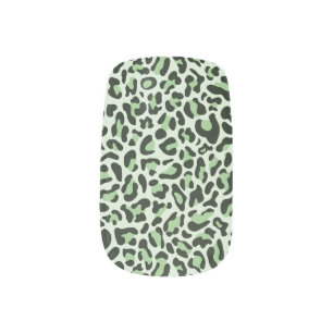 Trendy Mint Green Leopard Print Minx Nail Art