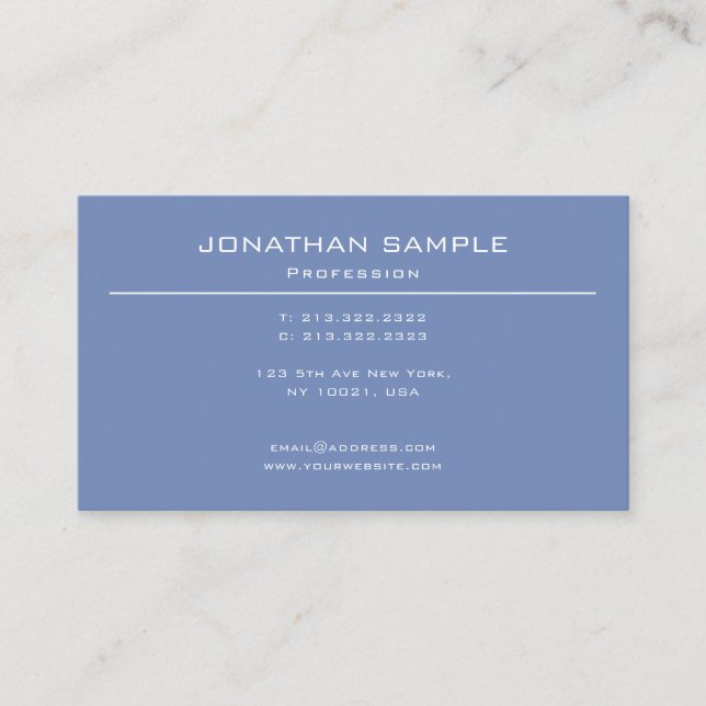 Trendy Modern Design Elegant Minimalist Plain Luxe Business Card (Front)