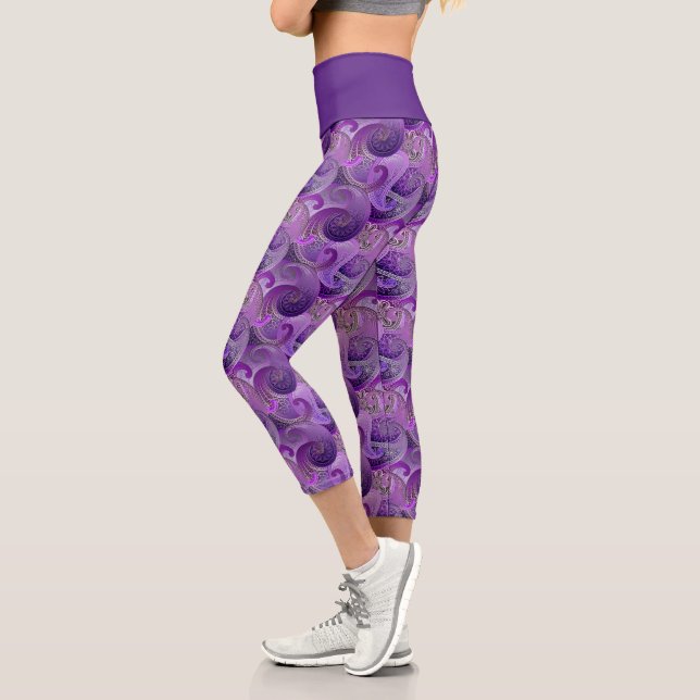 Trendy Purple Paisley Pattern Capri Leggings (Left)