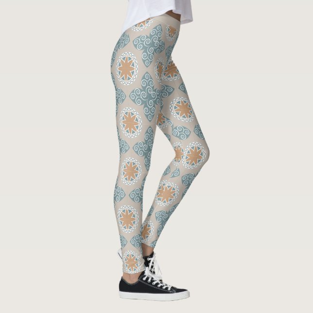 Trendy Southwestern Blue Beige Pattern Design Leggings (Right)