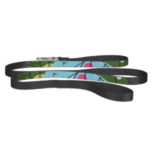 Trendy vector pattern of a summer flower in spots pet leash
