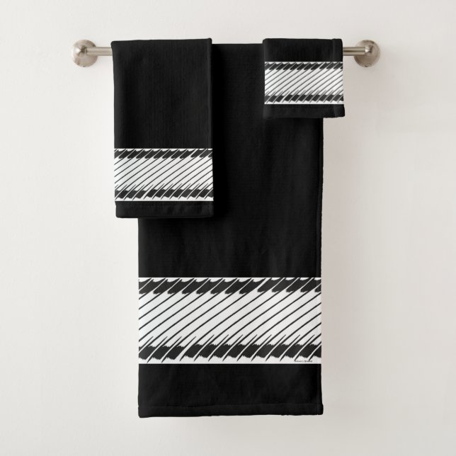 Trendy Z Black  Bath Towel Set (Insitu)